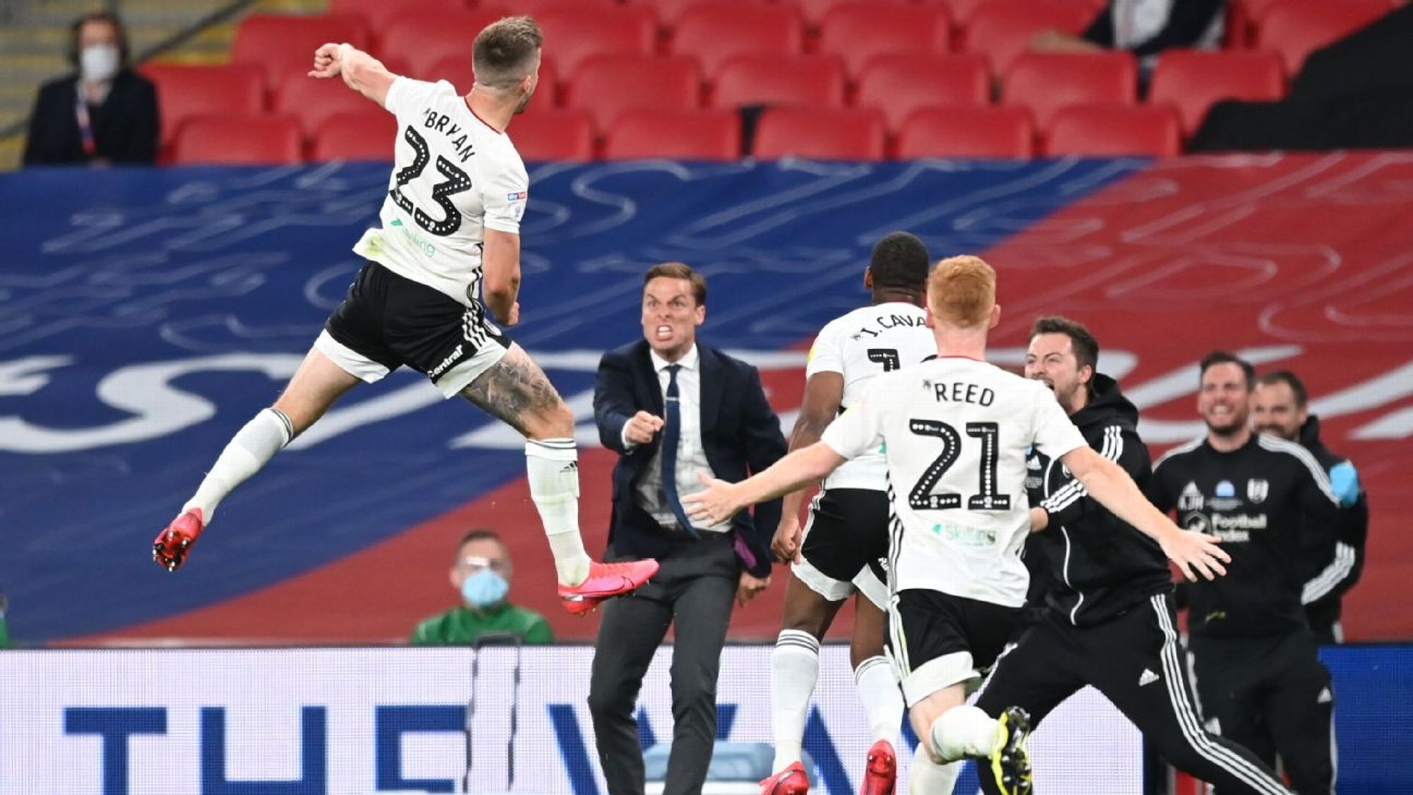 还体现了他 还体现了他